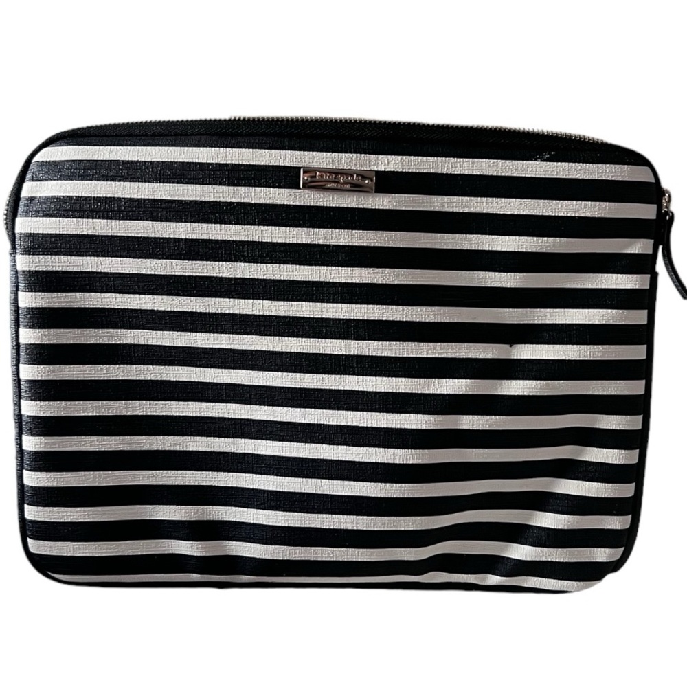 KATE SPADE LAPTOP CASE 13" MACBOOK NEW YORK SAFFIANO BLACK WHITE STRIPES